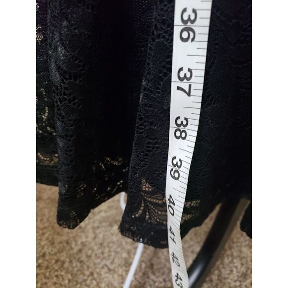 Candalite Lace Dress  - Picture 12 of 13